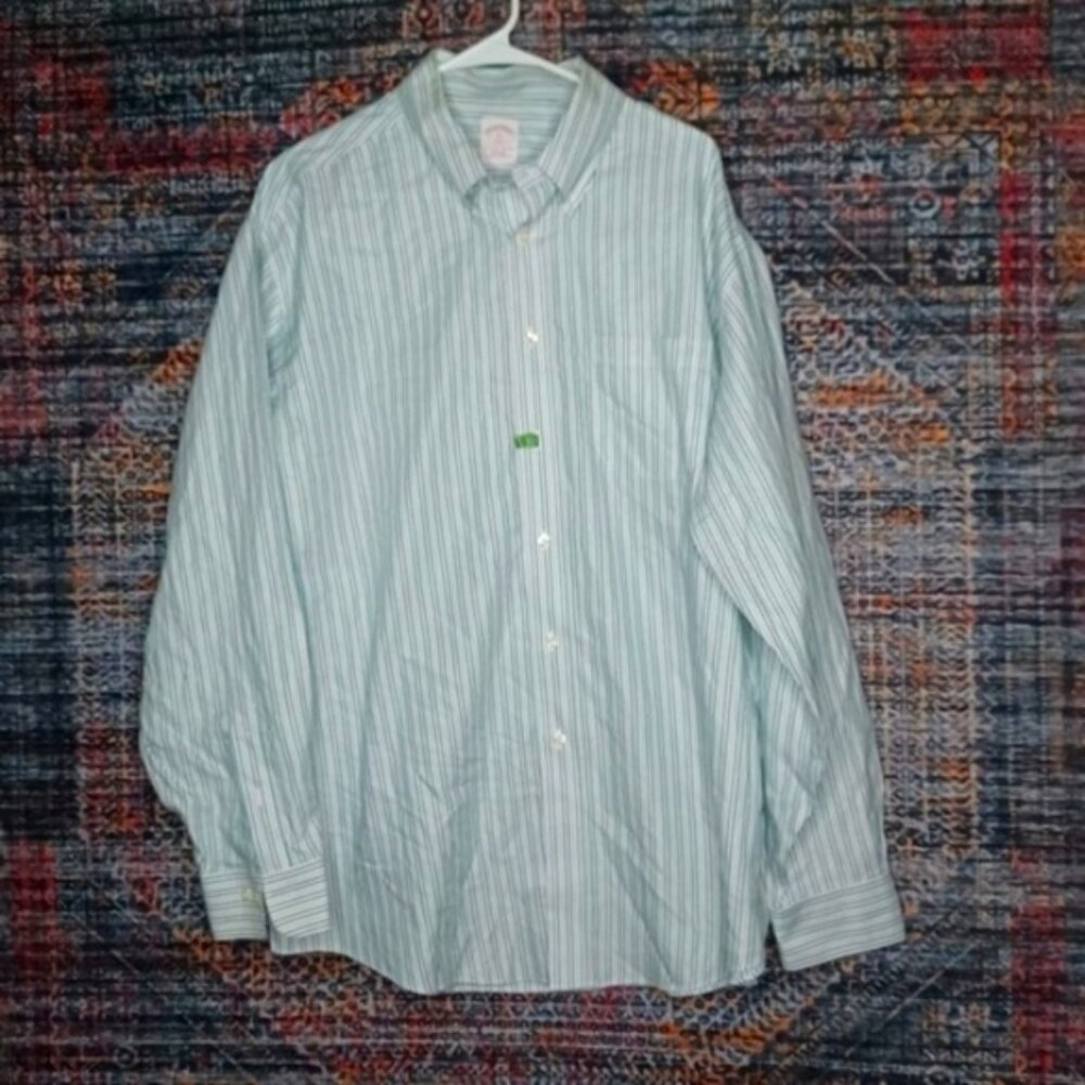 Brooks Brothers mens white lavender blue green 346 noniron button shirt XL EUC